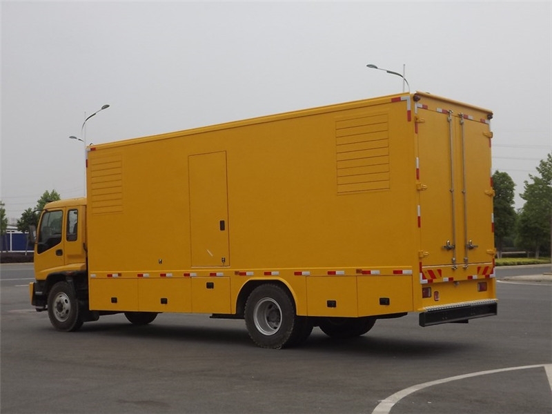 桥东发电车出租- 柴油发电机油箱怎么清洗