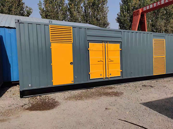 桥东发电机一级保养时更换机油的操作步骤