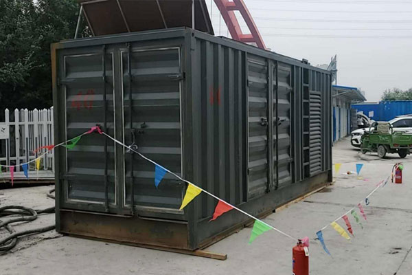 桥东发电机租赁空气滤清器多久更换一次？